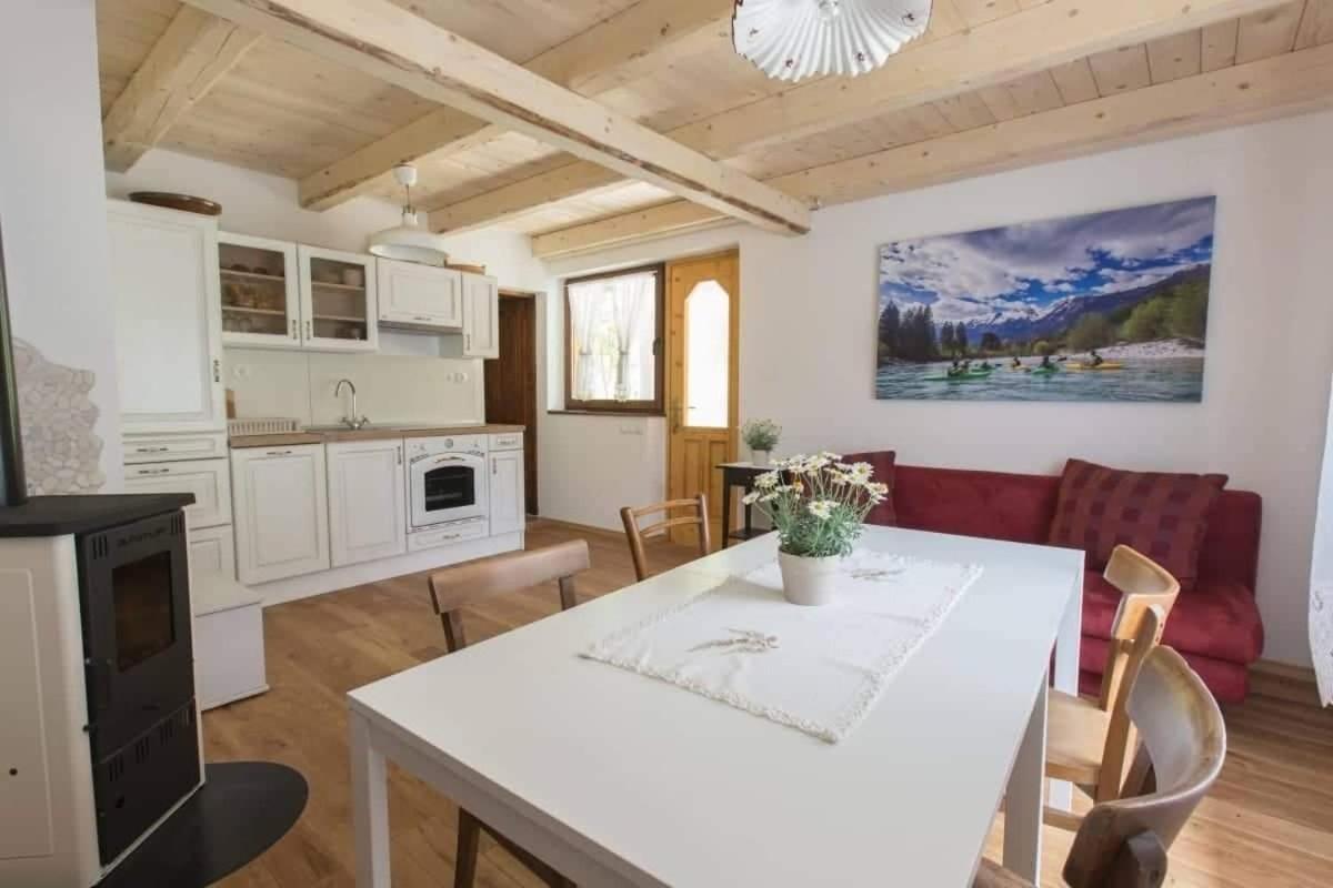 Apartma Mlekuz Bovec Extérieur photo